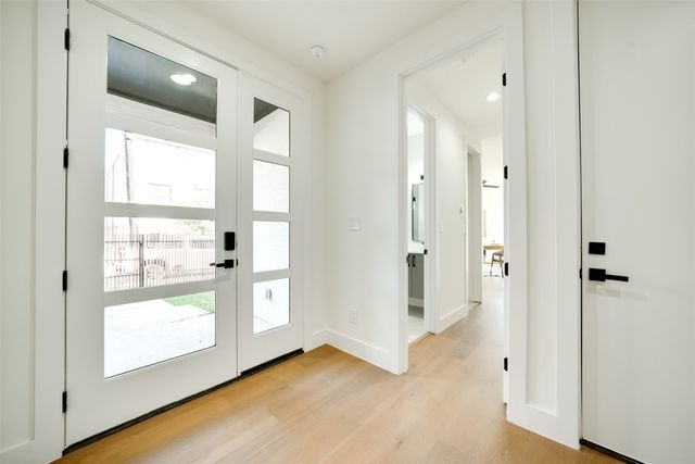 3825 Munger Avenue, Dallas, TX 75206