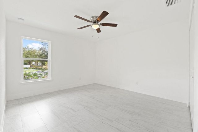 9376 103rd Court, Vero Beach, FL 32967