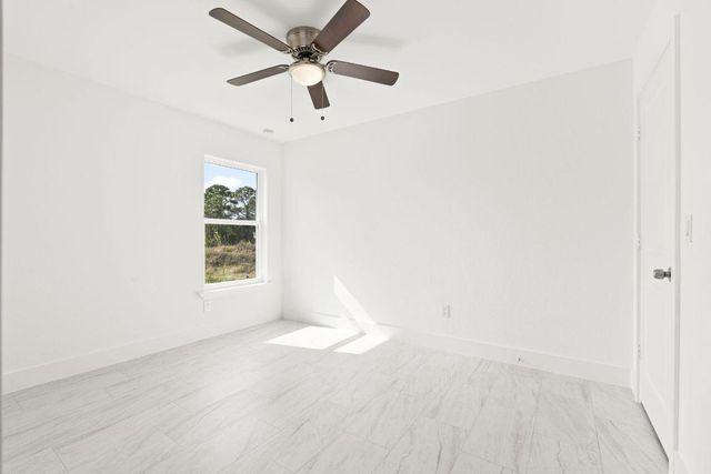 9376 103rd Court, Vero Beach, FL 32967