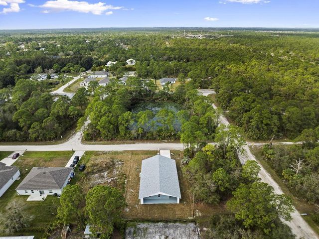 9376 103rd Court, Vero Beach, FL 32967