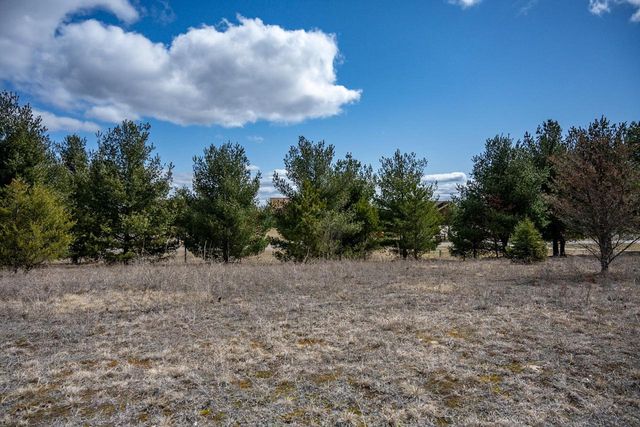 N8141 15th Avenue, New Lisbon, WI 53950