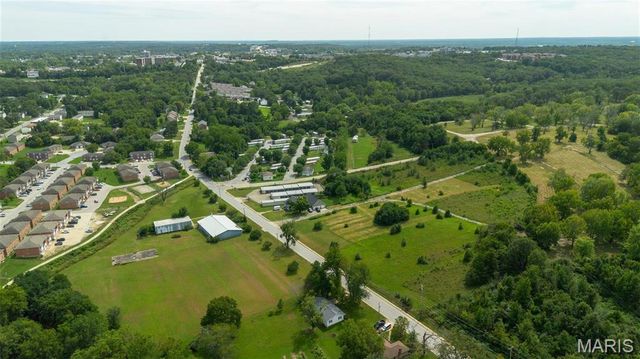 2400 Vichy Road, Rolla, MO 65401