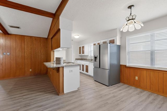 2609 Brook Hollow Lane, Mesquite, TX 75150