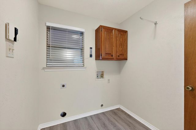 2609 Brook Hollow Lane, Mesquite, TX 75150