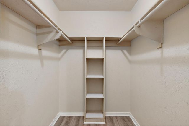 2609 Brook Hollow Lane, Mesquite, TX 75150