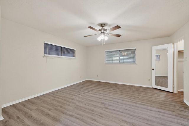 2609 Brook Hollow Lane, Mesquite, TX 75150