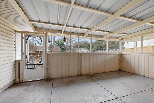 2609 Brook Hollow Lane, Mesquite, TX 75150