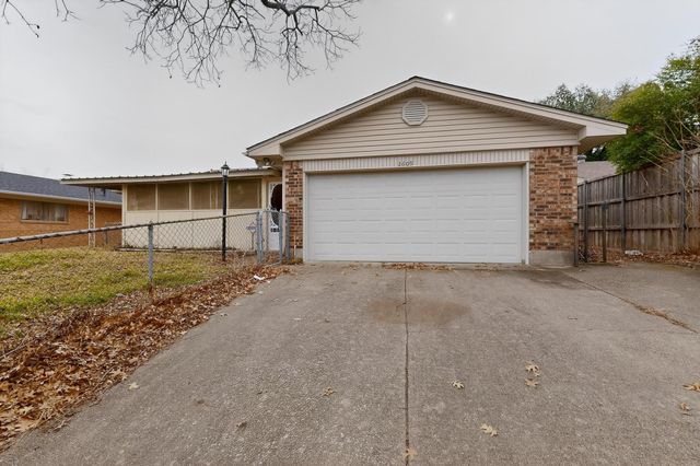 2609 Brook Hollow Lane, Mesquite, TX 75150