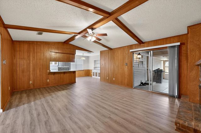 2609 Brook Hollow Lane, Mesquite, TX 75150