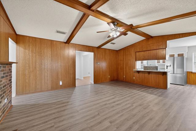 2609 Brook Hollow Lane, Mesquite, TX 75150