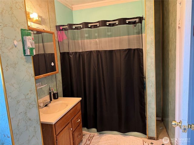 103 S West Boulevard, Aberdeen, WA 98520