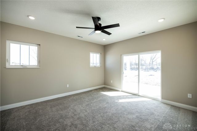 1509 Kingsgate Road, Springfield, OH 45502