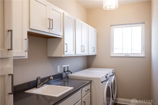 1509 Kingsgate Road, Springfield, OH 45502