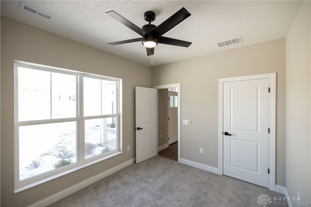 1509 Kingsgate Road, Springfield, OH 45502