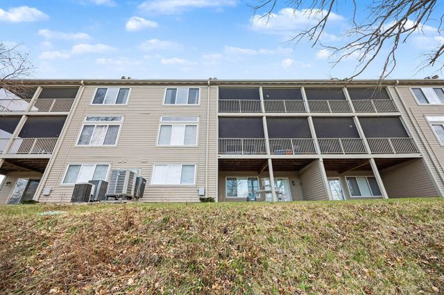 1518 Taramore Drive, 303, Florence, KY 41042