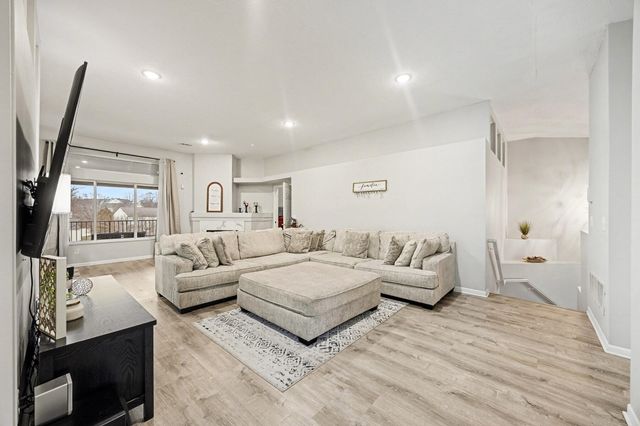 1518 Taramore Drive, 303, Florence, KY 41042