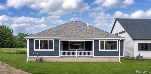 54446 Brenda Drive, Macomb, MI 48042