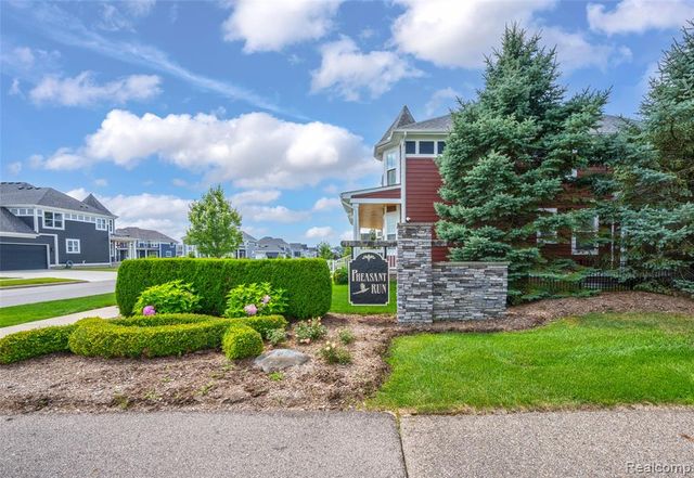 54446 Brenda Drive, Macomb, MI 48042