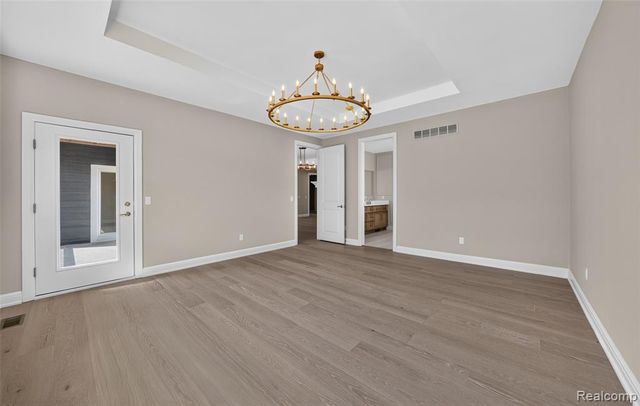 54446 Brenda Drive, Macomb, MI 48042
