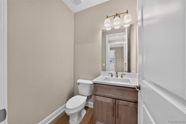 54446 Brenda Drive, Macomb, MI 48042