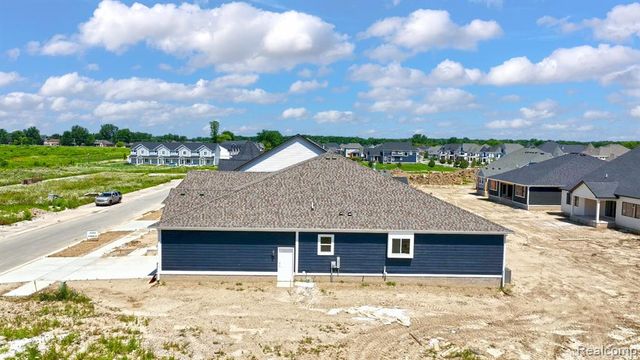 54446 Brenda Drive, Macomb, MI 48042