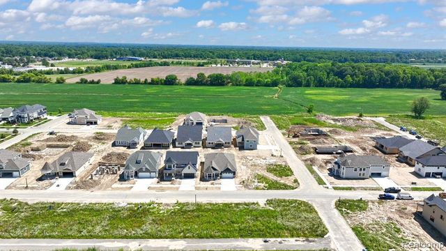 54446 Brenda Drive, Macomb, MI 48042