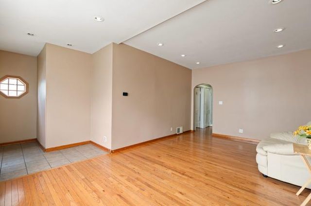 4010 N Octavia Avenue, Norridge, IL 60706