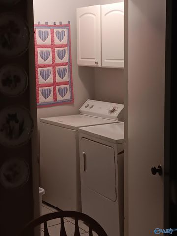 1702 Wilshire Avenue, Decatur, AL 35603