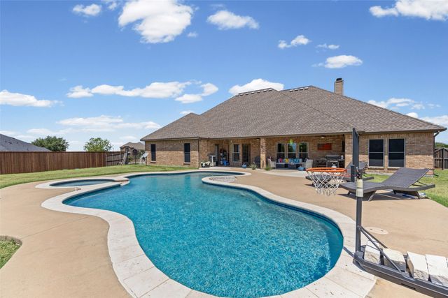 3510 Serene Drive, Midlothian, TX 76065