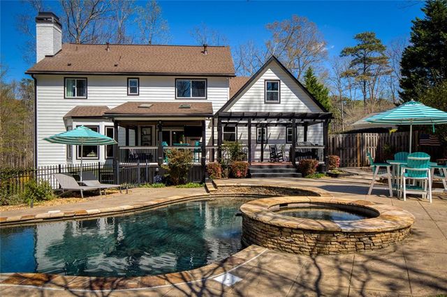 325 Destiny Trace, Alpharetta, GA 30009