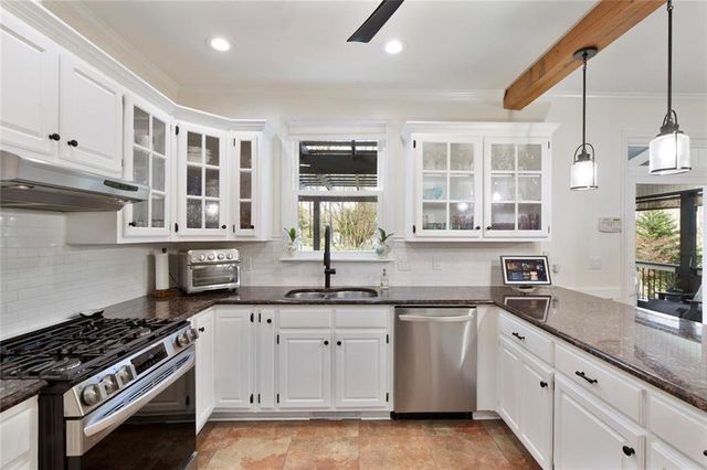 325 Destiny Trace, Alpharetta, GA 30009