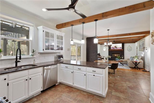 325 Destiny Trace, Alpharetta, GA 30009