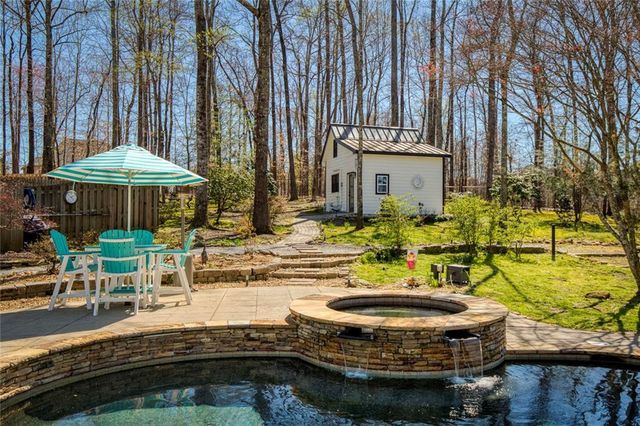 325 Destiny Trace, Alpharetta, GA 30009