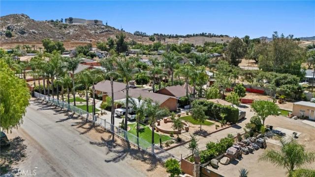 0 warren, Riverside, CA 92508