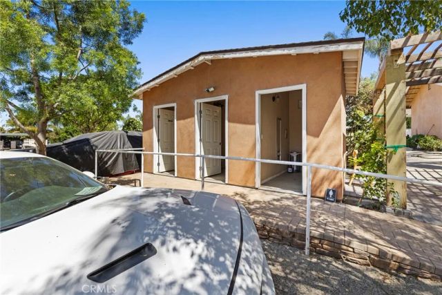 0 warren, Riverside, CA 92508