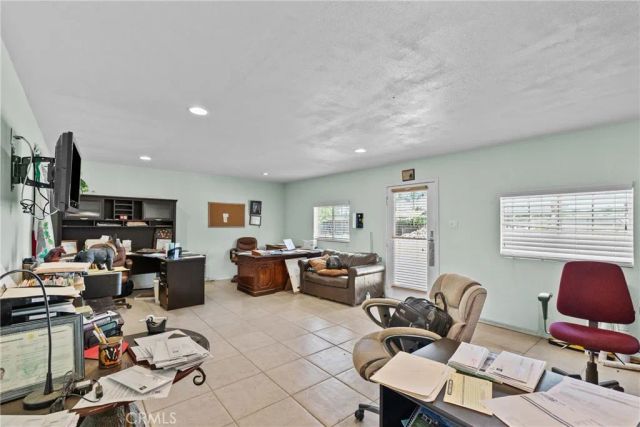 0 warren, Riverside, CA 92508