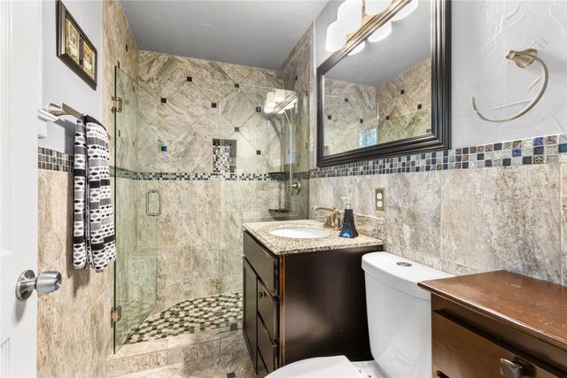 2010 William Brewster Street, Irving, TX 75061