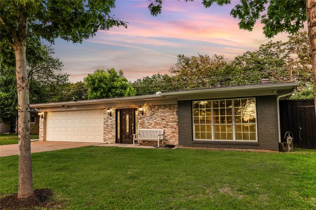 2010 William Brewster Street, Irving, TX 75061
