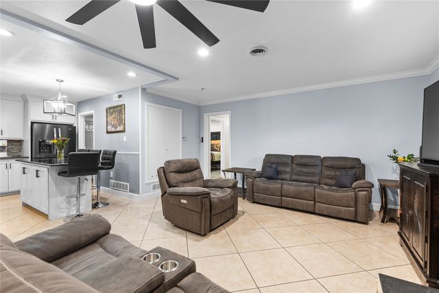 2010 William Brewster Street, Irving, TX 75061