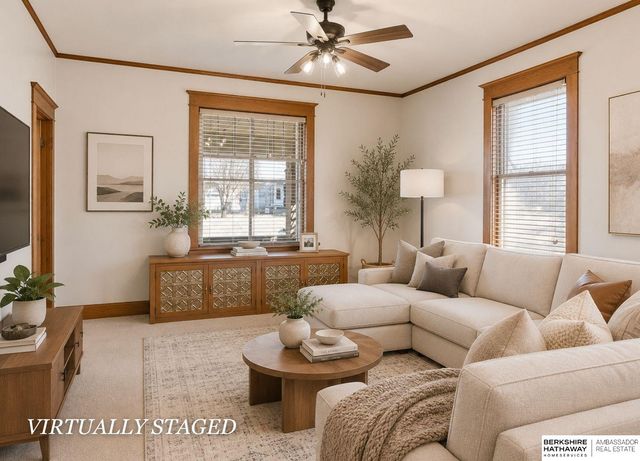 4341 Seward Street, Omaha, NE 68111