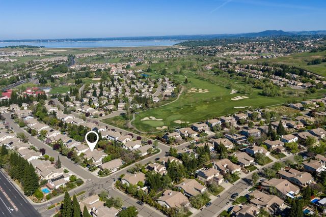 1044 Callander Way, Folsom, CA 95630