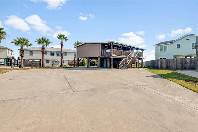 614 Sandpiper Cr, Port Aransas, TX 78373