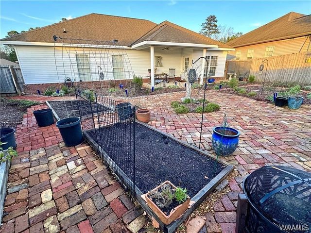 13919 Highland Pointe, Northport, AL 35475