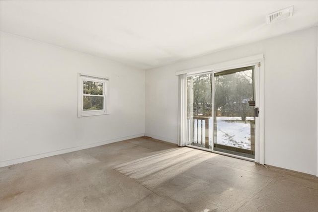 346 South, Foxboro, MA 02035