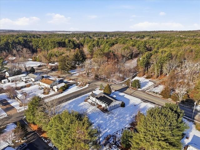 346 South, Foxboro, MA 02035