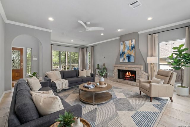 257 DEER CROSS LN, San Antonio, TX 78260