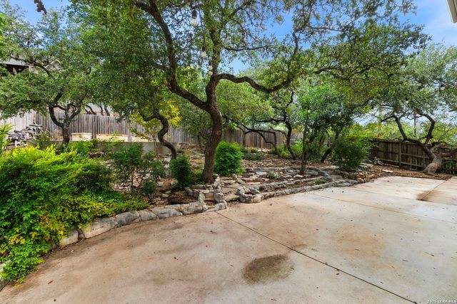 257 DEER CROSS LN, San Antonio, TX 78260