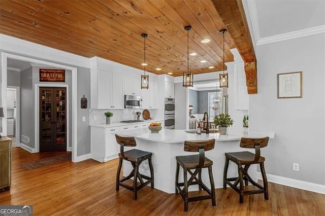 4027 Hickory Fairway Drive, Woodstock, GA 30188