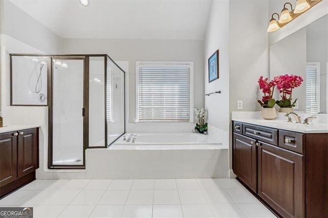 4027 Hickory Fairway Drive, Woodstock, GA 30188