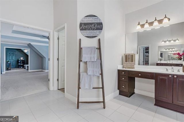 4027 Hickory Fairway Drive, Woodstock, GA 30188